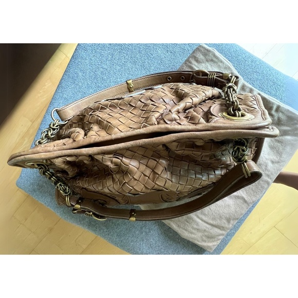 Bottega Veneta Vintage Intrecciato Leather Shoulder Bag - Picture 10 of 15